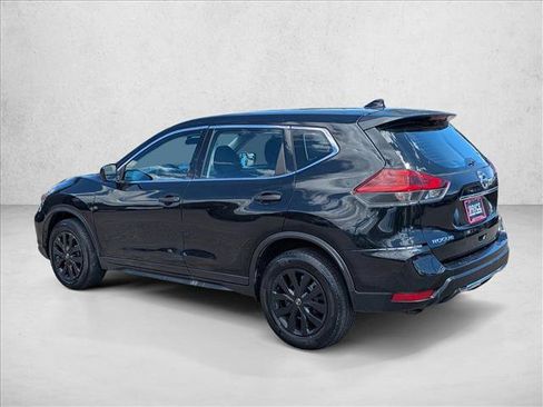 Used 2018 Nissan Rogue S AWD/4WD image 7