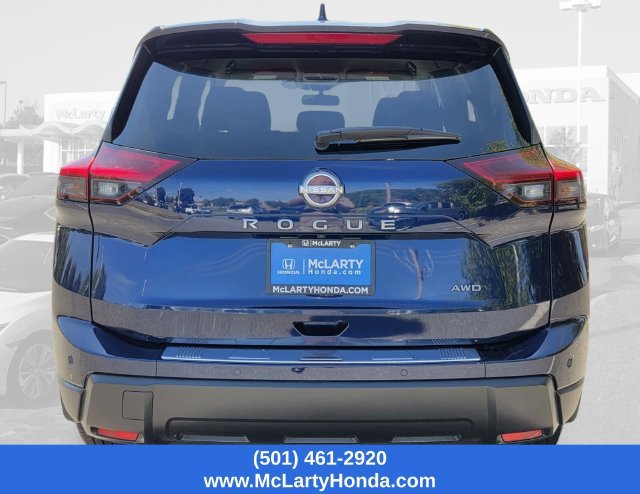 Used 2025 Nissan Rogue SV AWD/4WD image 6