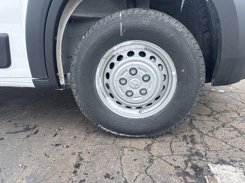 Used 2024 RAM ProMaster 2500 FWD image 47