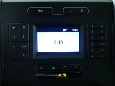 Used 2018 Ford F150 XL w/ Equipment Group 101A Mid image 22