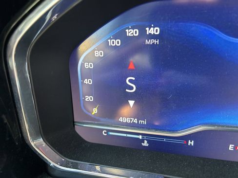 Used 2023 Chevrolet Silverado 1500 LT w/ Protection Package image 26