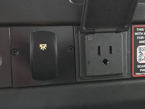 New 2026 Chevrolet Express 3500 w/ Power Convenience Package RWD image 8