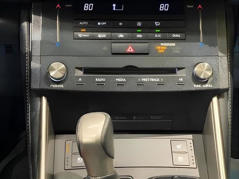 Used 2015 Lexus IS 250 AWD w/ Navigation System Package image 24