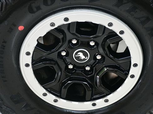 Used 2022 Ford Bronco Wildtrak image 21