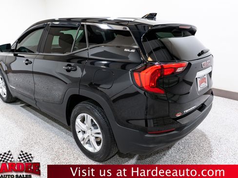 Used 2020 GMC Terrain SLE w/ LPO, Floor Liner Package image 3