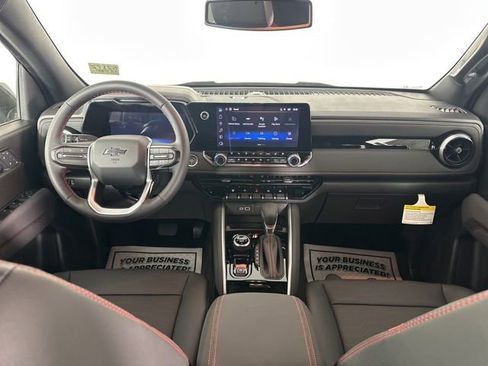 New 2026 Chevrolet Colorado Z71 w/ Technology Package AWD/4WD image 17