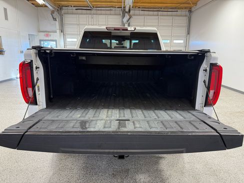 Used 2019 GMC Sierra 1500 AT4 w/ AT4 Premium Package image 10