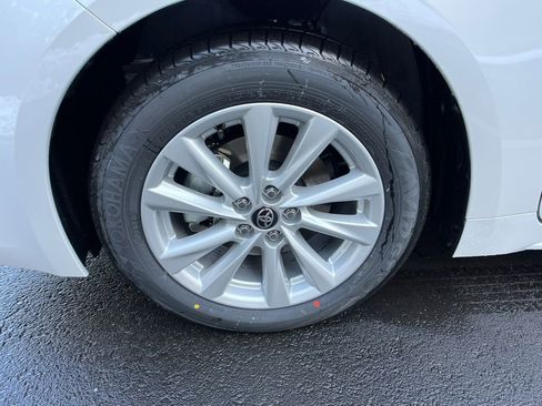 New 2026 Toyota Corolla SE image 24