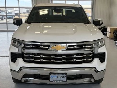 Used 2024 Chevrolet Silverado 1500 LTZ image 7
