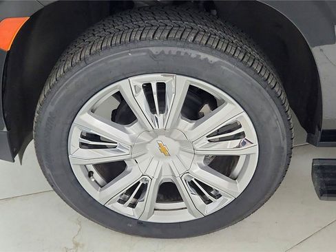 Used 2023 Chevrolet Tahoe High Country AWD/4WD image 44
