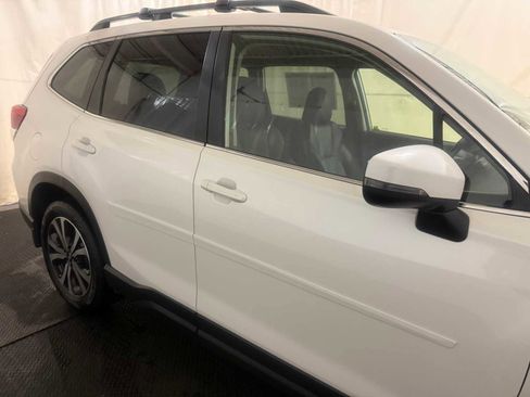 Used 2019 Subaru Forester Limited image 11