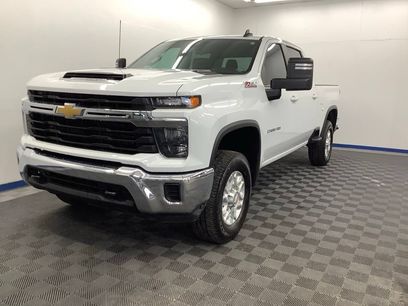 Used 2024 Chevrolet Silverado 2500 LT