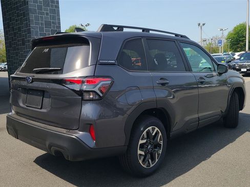 New 2026 Subaru Forester Premium AWD/4WD image 9