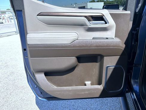Certified 2022 Chevrolet Silverado 1500 LT AWD/4WD image 17