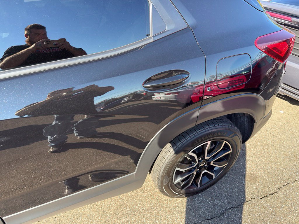 Used 2021 Chevrolet TrailBlazer ACTIV w/ Sun and Liftgate Package FWD image 14