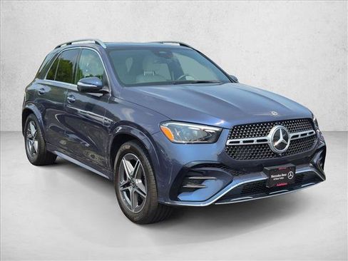 Certified 2026 Mercedes-Benz GLE 580 4MATIC image 3