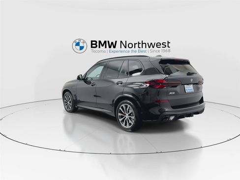 New 2026 BMW X5 xDrive50e w/ M Sport Package AWD/4WD image 12