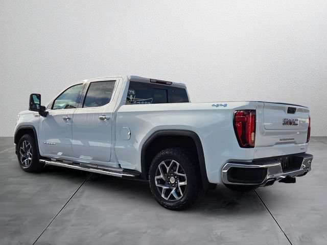 Used 2024 GMC Sierra 1500 SLT w/ SLT Premium Plus Package AWD/4WD image 3
