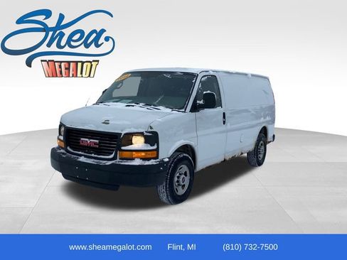 Certified 2012 GMC Savana 2500 image 1