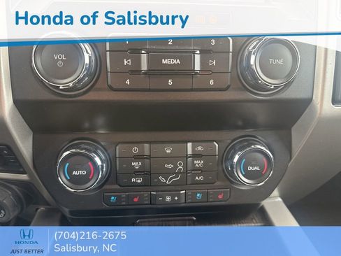 Used 2020 Ford F250 Lariat w/ Chrome Package image 17