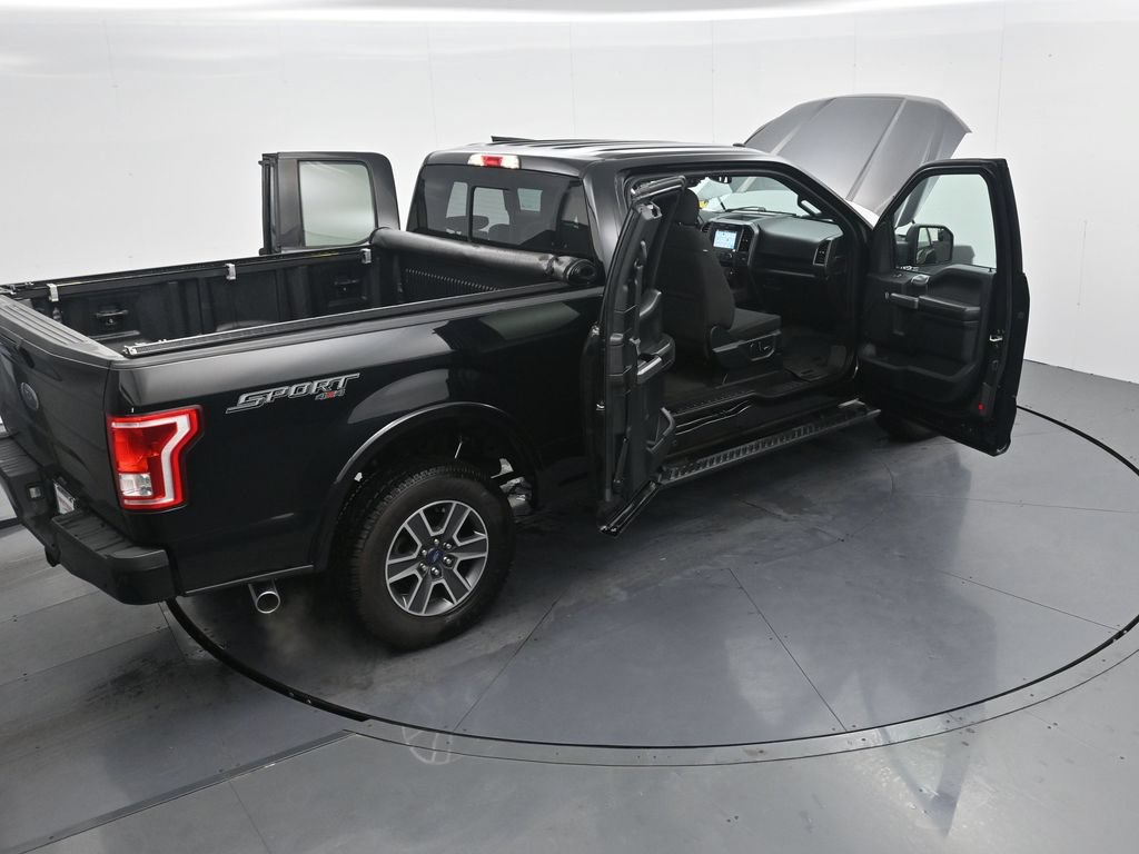 Used 2017 Ford F150 XLT w/ Equipment Group 302A Luxury AWD/4WD image 38
