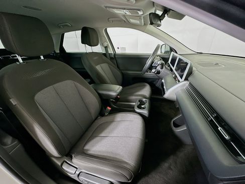 Used 2024 Hyundai Ioniq 5 SEL RWD image 31