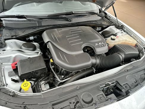 Used 2023 Chrysler 300 S image 26