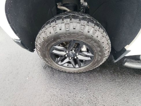 Used 2021 Chevrolet Silverado 1500 Custom Trail Boss w/ Safety Confidence Package image 10