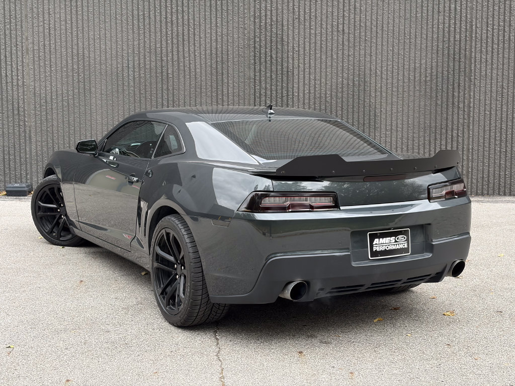 Used 2015 Chevrolet Camaro SS w/ RS Package RWD image 5