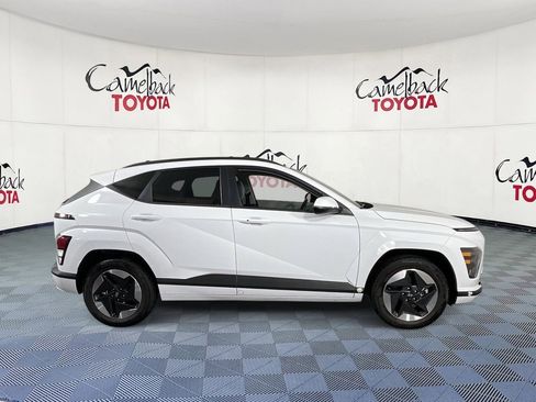 Used 2024 Hyundai Kona SEL image 8