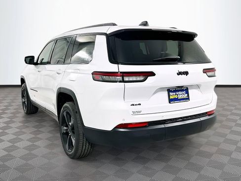 New 2025 Jeep Grand Cherokee L Altitude image 21
