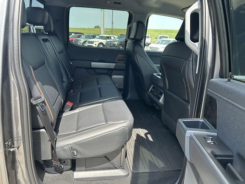 New 2026 Ford F350 Lariat w/ Lariat Premium Package AWD/4WD image 18