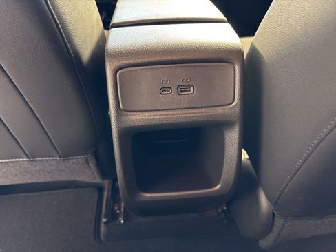 Used 2024 Chevrolet Trax LT w/ Driver Confidence Package FWD image 11