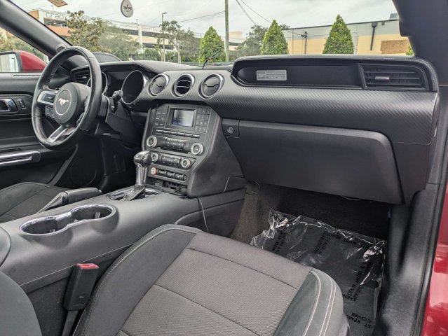 Used 2016 Ford Mustang Coupe RWD image 13