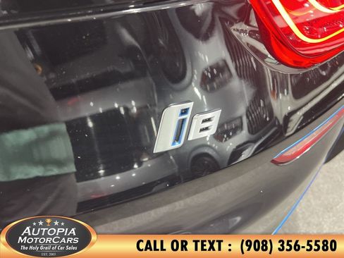 Used 2015 BMW i8 AWD/4WD image 35