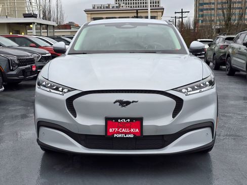 Used 2021 Ford Mustang Mach-E Select image 8