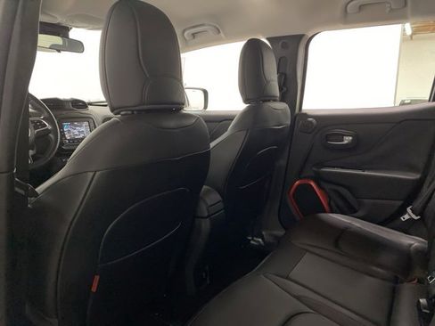 Used 2015 Jeep Renegade Trailhawk w/ Premium Leather Group image 66