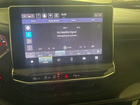 New 2026 Jeep Compass Limited AWD/4WD image 31
