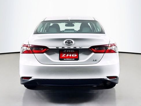 Used 2023 Toyota Camry LE w/ Convenience Package image 4