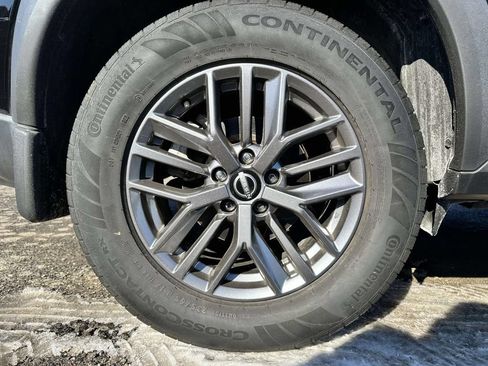 Used 2022 Nissan Rogue S AWD/4WD image 6