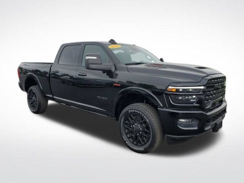 Used 2025 RAM 2500 Limited AWD/4WD image 10