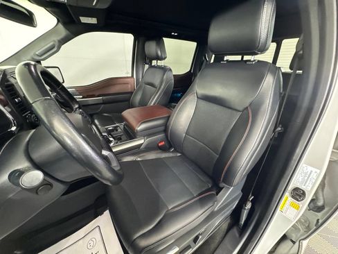 Used 2023 Ford F150 Lariat w/ Equipment Group 502A High AWD/4WD image 30