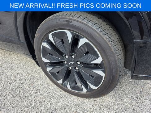 Used 2025 Chevrolet Blazer EV RS AWD/4WD image 7