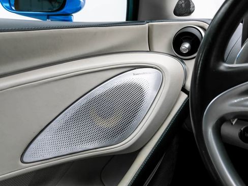Used 2020 McLaren GT RWD image 21