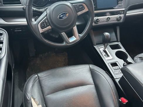 Used 2017 Subaru Legacy 2.5i Limited w/ Popular Package #4 image 5