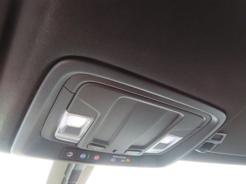 Used 2022 GMC Sierra 2500 AT4 w/ Gooseneck/5TH Wheel Package image 40