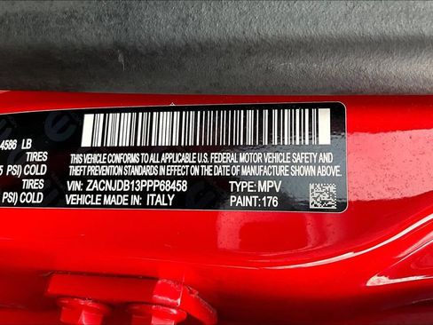 Used 2023 Jeep Renegade Latitude AWD/4WD image 20