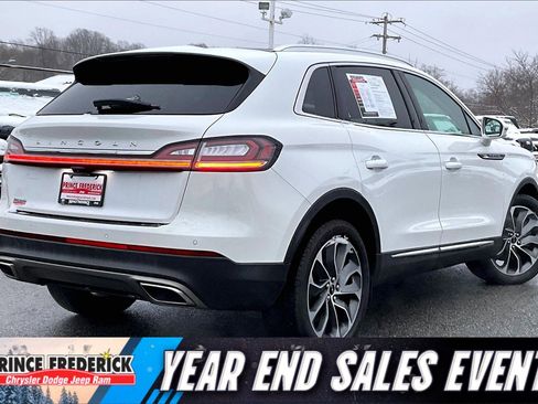 Used 2022 Lincoln Nautilus Reserve image 10