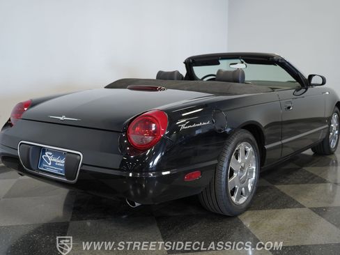 Used 2003 Ford Thunderbird image 11