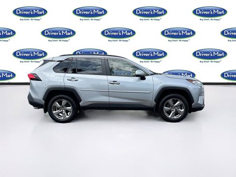 Used 2019 Toyota RAV4 Limited w/ Carpet Mat Package AWD/4WD image 8